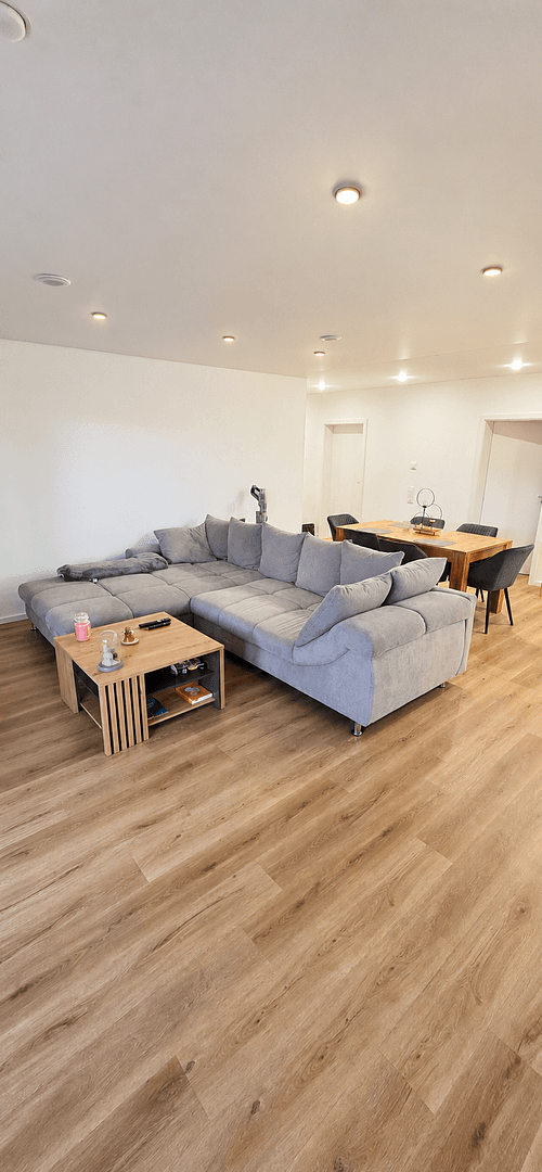 Prodej bytu 3+1 94 m², Jockgrim, Porýní-Falc Prodej bytu 3+1 94 m², Jockgrim, Porýní-Falc