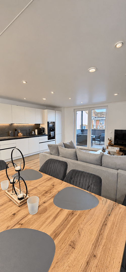 Prodej bytu 3+1 94 m², Jockgrim, Porýní-Falc Prodej bytu 3+1 94 m², Jockgrim, Porýní-Falc