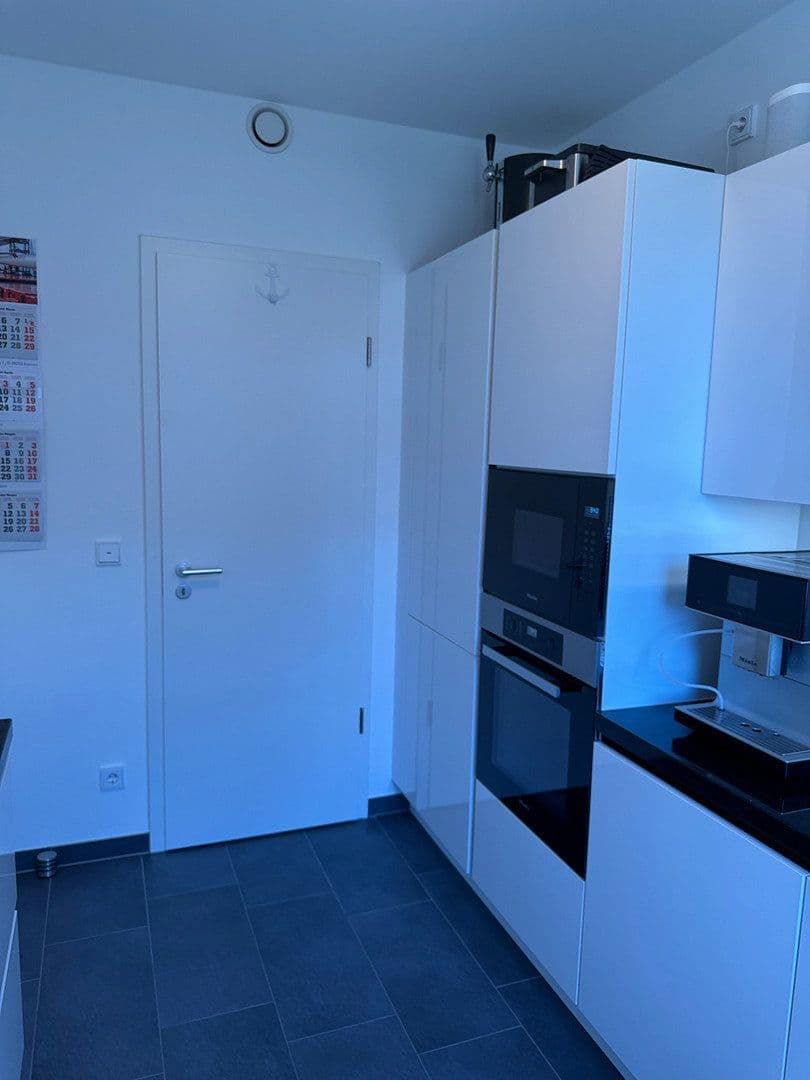 Prodej bytu 2+1 74 m², Bremen, Bremen Prodej bytu 2+1 74 m², Bremen, Bremen