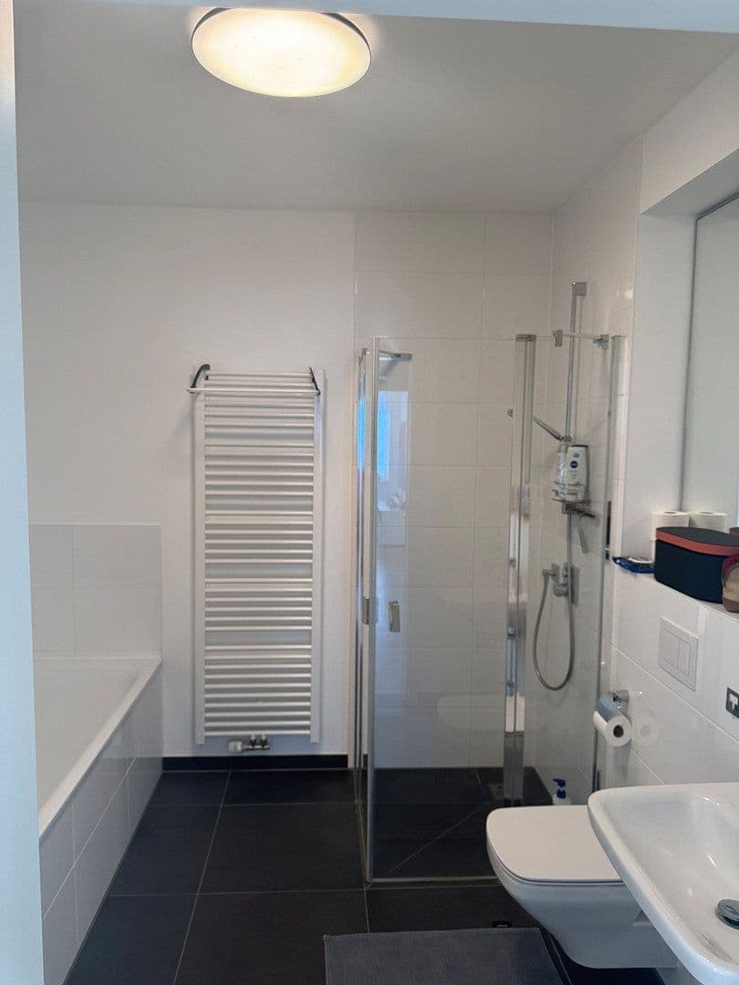 Prodej bytu 2+1 74 m², Bremen, Bremen Prodej bytu 2+1 74 m², Bremen, Bremen