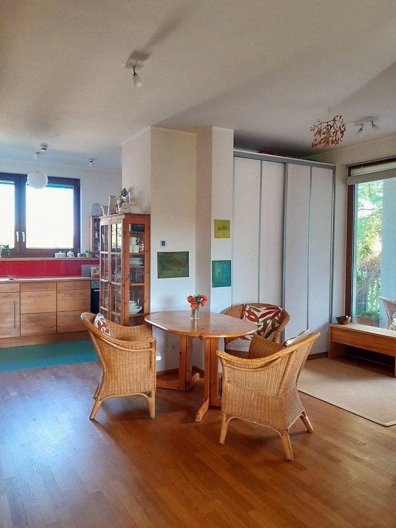 Prodej bytu 3+1 99 m², Berlin, Berlín Prodej bytu 3+1 99 m², Berlin, Berlín