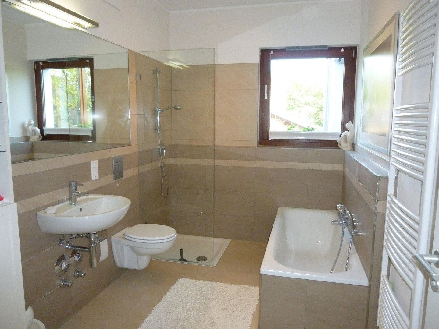 Prodej bytu 3+1 99 m², Berlin, Berlín Prodej bytu 3+1 99 m², Berlin, Berlín