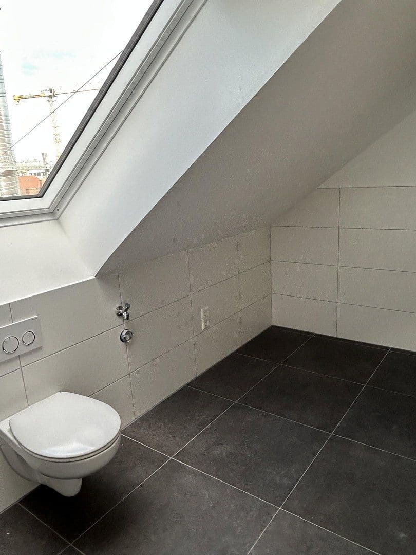 Pronájem bytu 4+1 102 m², Karlsruhe, Bádensko-Württembersko Pronájem bytu 4+1 102 m², Karlsruhe, Bádensko-Württembersko