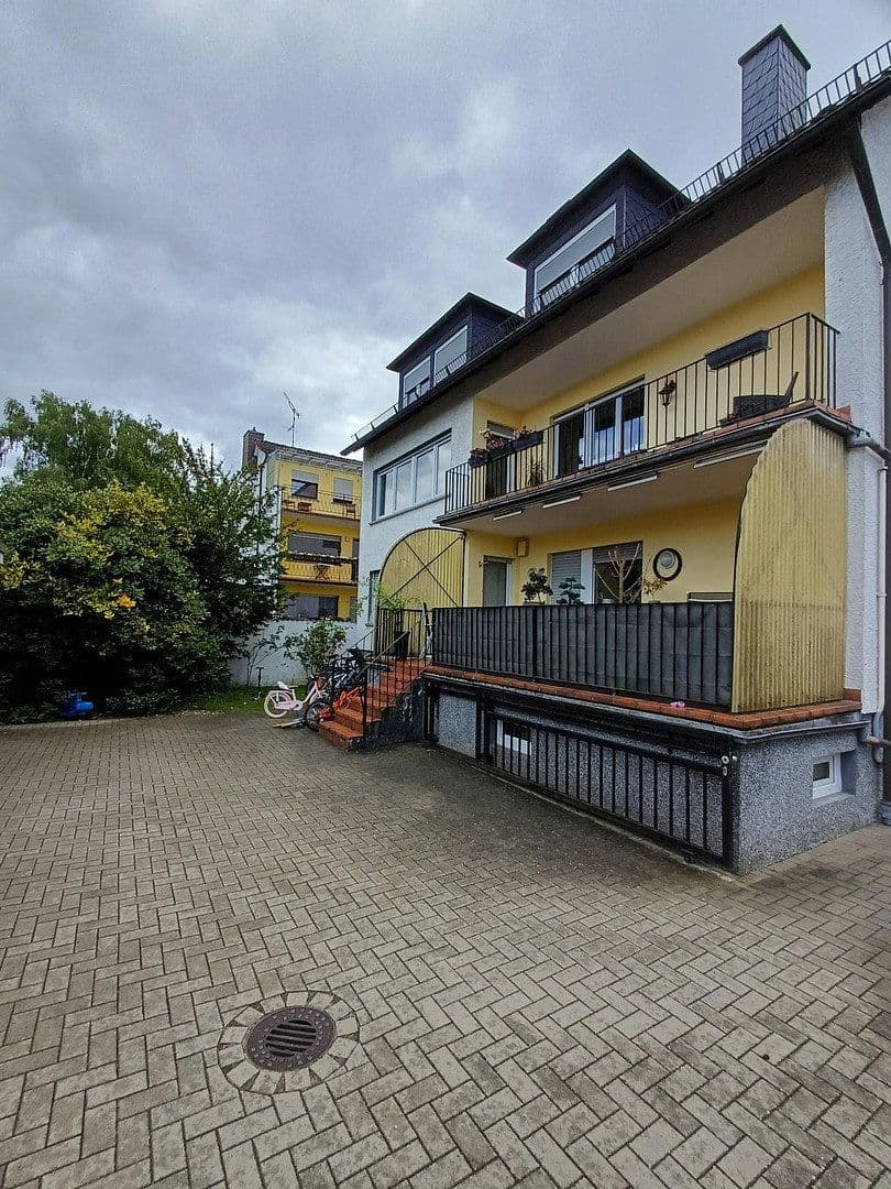 Prodej domu 375 m², pozemek 598 m², Mörfelden-Walldorf, Hessen Prodej domu 375 m², pozemek 598 m², Mörfelden-Walldorf, Hessen