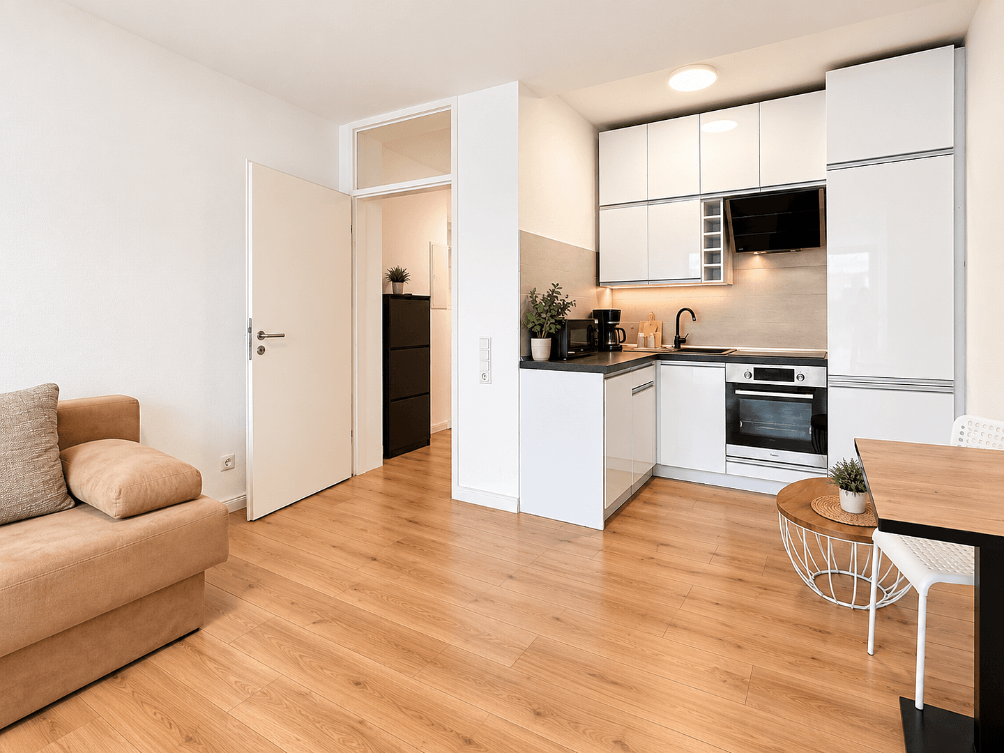 Pronájem bytu 2+1 55 m², Köln, Severní Porýní-Vestfálsko Pronájem bytu 2+1 55 m², Köln, Severní Porýní-Vestfálsko