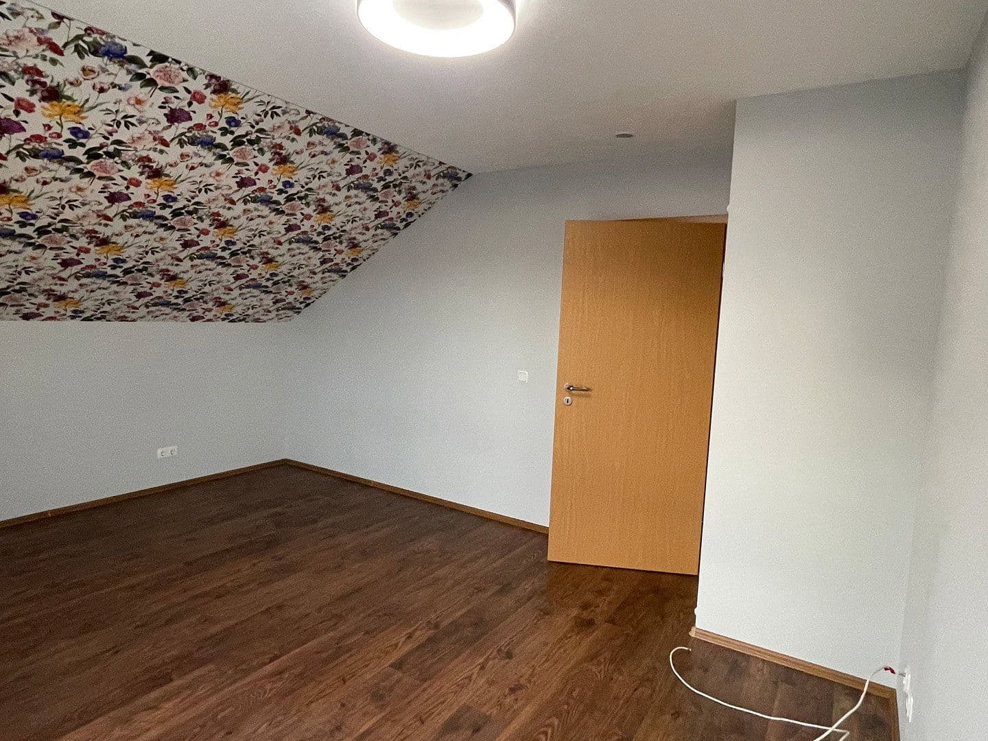 Pronájem domu 191 m², pozemek 389 m², Engelskirchen, Severní Porýní-Vestfálsko Pronájem domu 191 m², pozemek 389 m², Engelskirchen, Severní Porýní-Vestfálsko