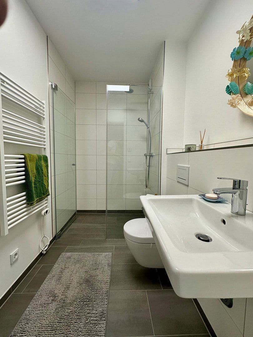 Prodej bytu 4+1 111 m², Julienne-Trouet-Platz 19, Hannover, Dolní Sasko Prodej bytu 4+1 111 m², Julienne-Trouet-Platz 19, Hannover, Dolní Sasko