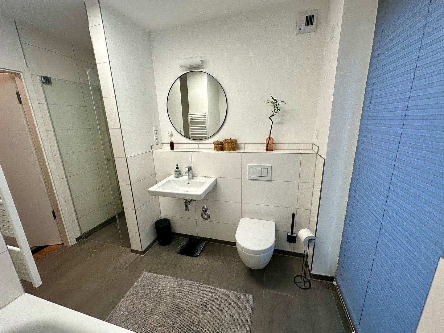Prodej bytu 4+1 111 m², Julienne-Trouet-Platz 19, Hannover, Dolní Sasko Prodej bytu 4+1 111 m², Julienne-Trouet-Platz 19, Hannover, Dolní Sasko