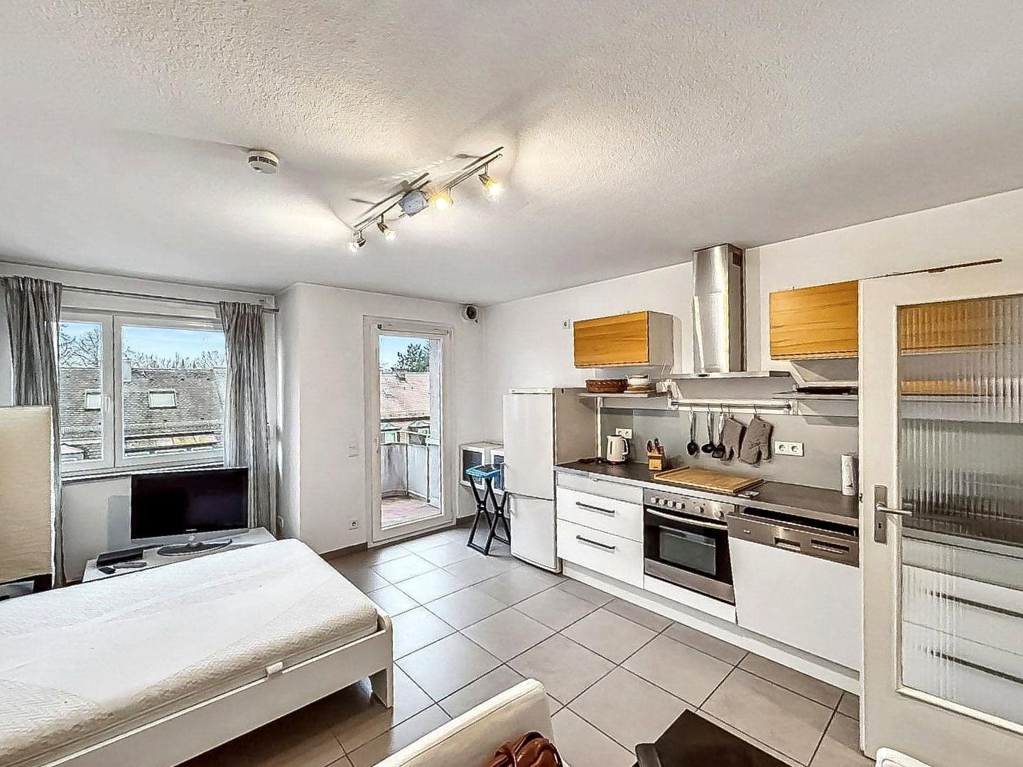 Pronájem bytu 1+1 29 m², Nürnberg, Bavorsko Pronájem bytu 1+1 29 m², Nürnberg, Bavorsko