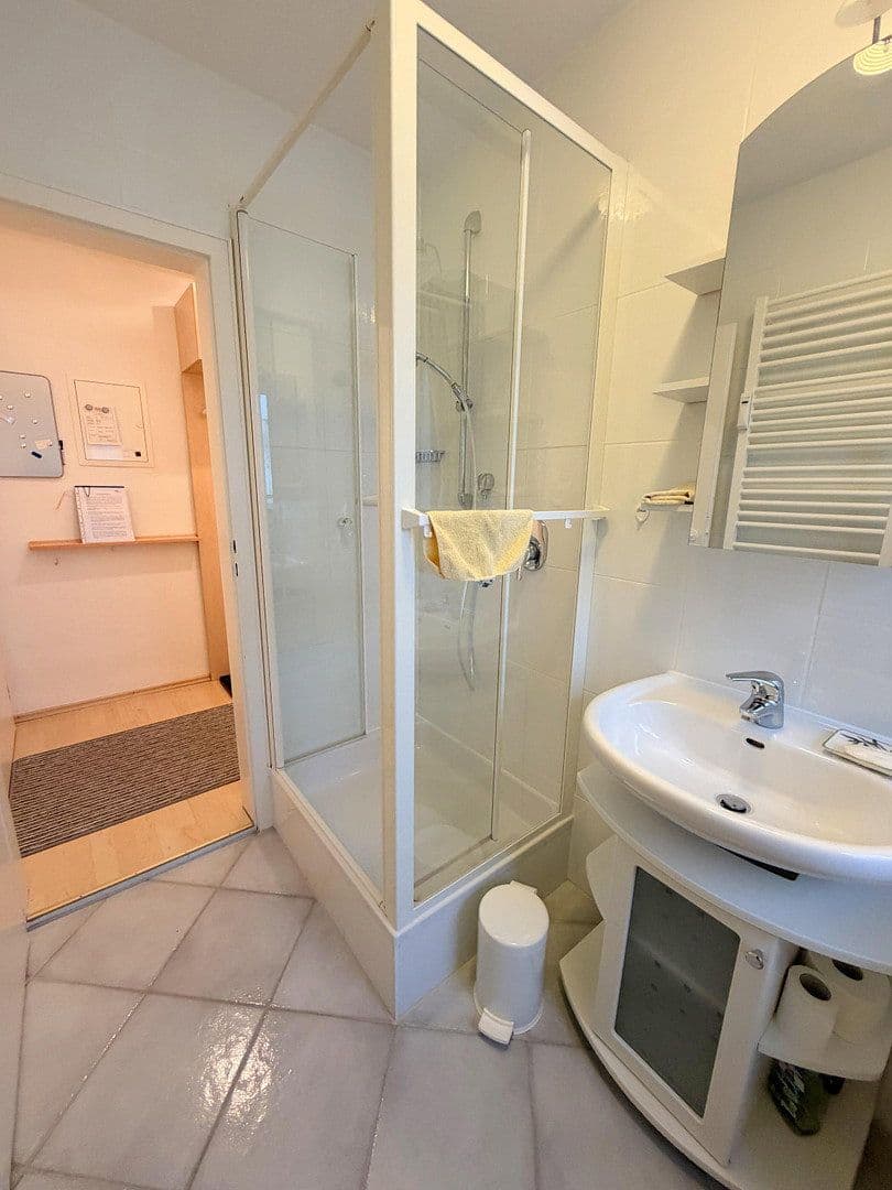 Pronájem bytu 2+1 40 m², Ostlandstraße 3, Augsburg, Bavorsko Pronájem bytu 2+1 40 m², Ostlandstraße 3, Augsburg, Bavorsko