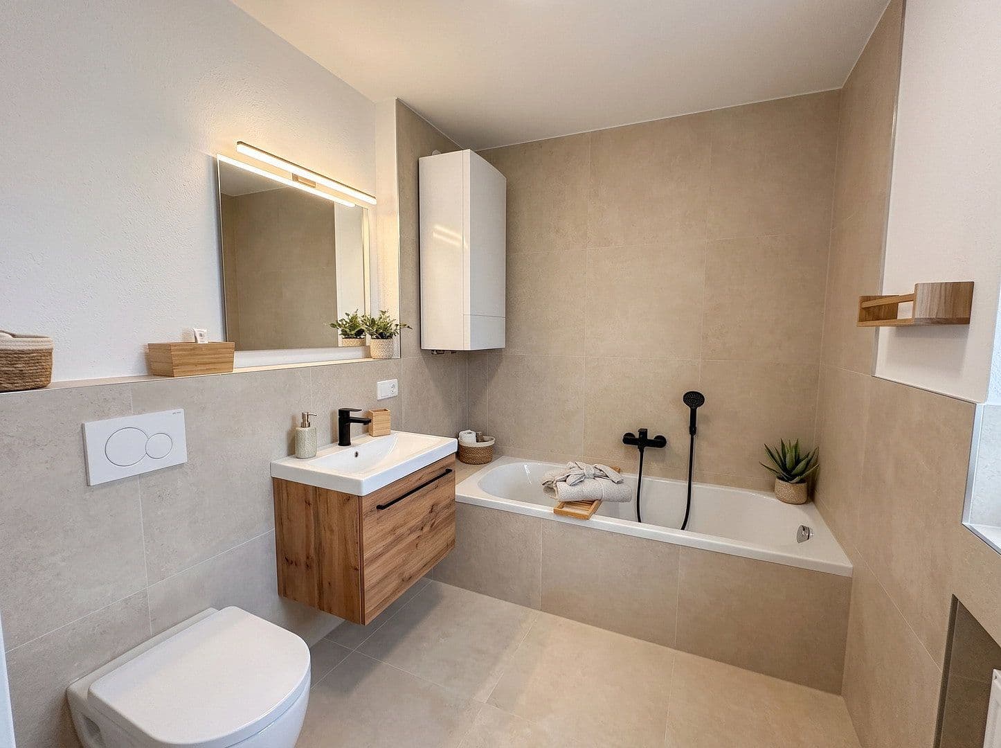 Prodej bytu 3+1 70 m², Neu-Ulm, Bavorsko Prodej bytu 3+1 70 m², Neu-Ulm, Bavorsko