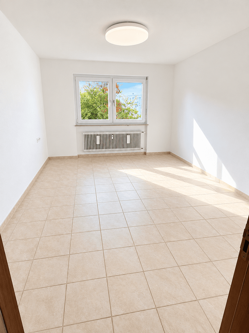 Prodej bytu 2+1 64 m², Peter-Rosegger-Straße 101, Reutlingen, Bádensko-Württembersko Prodej bytu 2+1 64 m², Peter-Rosegger-Straße 101, Reutlingen, Bádensko-Württembersko