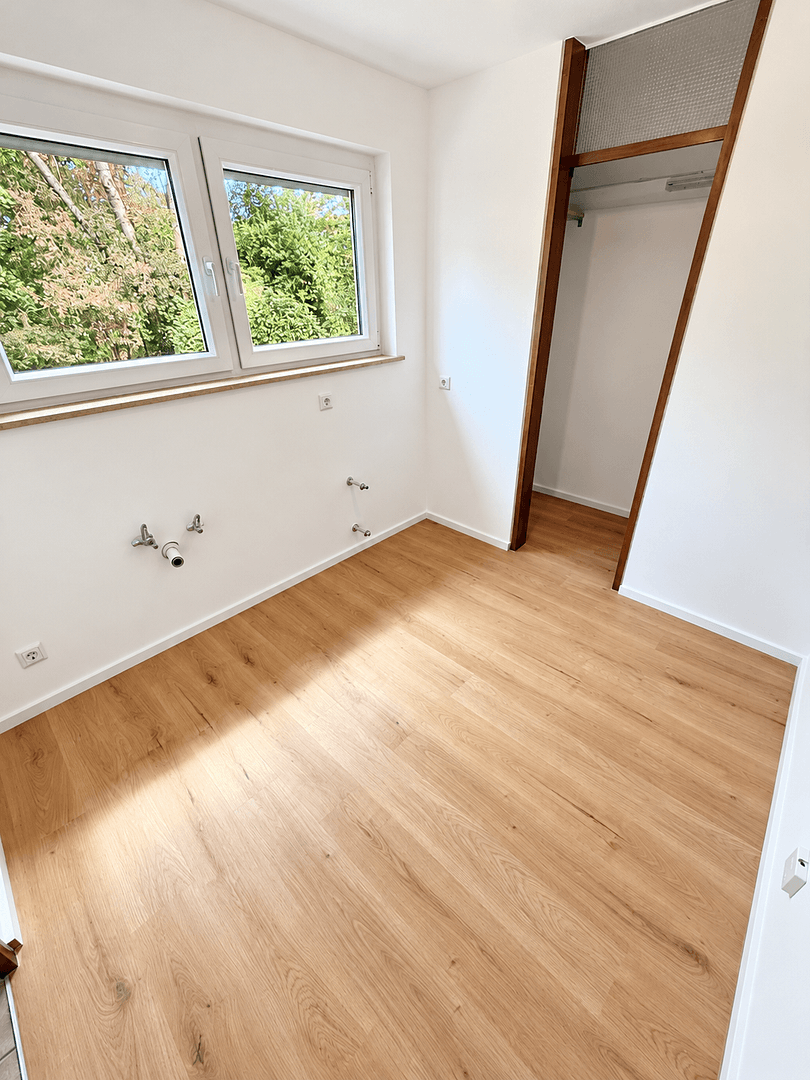 Prodej bytu 2+1 64 m², Peter-Rosegger-Straße 101, Reutlingen, Bádensko-Württembersko Prodej bytu 2+1 64 m², Peter-Rosegger-Straße 101, Reutlingen, Bádensko-Württembersko