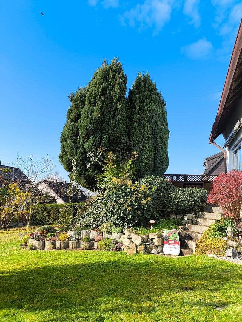 Prodej domu 147 m², pozemek 988 m², Altenstadt an der Waldnaab, Bavorsko Prodej domu 147 m², pozemek 988 m², Altenstadt an der Waldnaab, Bavorsko