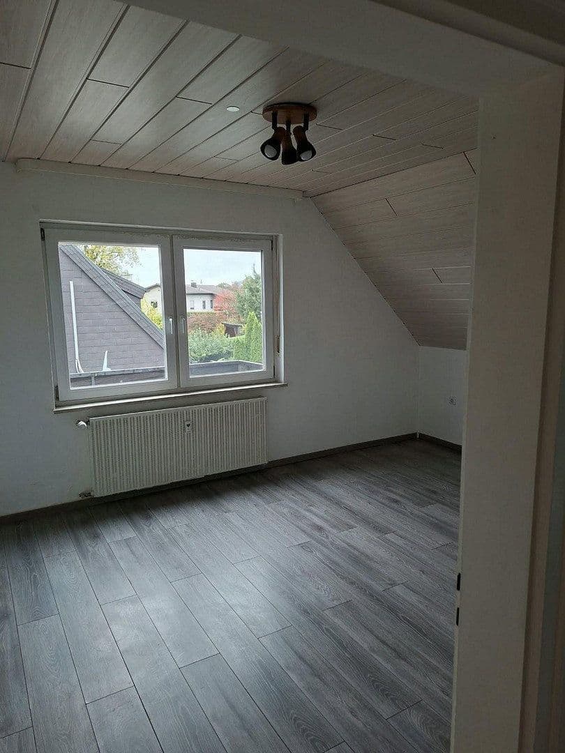 Prodej domu 147 m², pozemek 988 m², Altenstadt an der Waldnaab, Bavorsko Prodej domu 147 m², pozemek 988 m², Altenstadt an der Waldnaab, Bavorsko