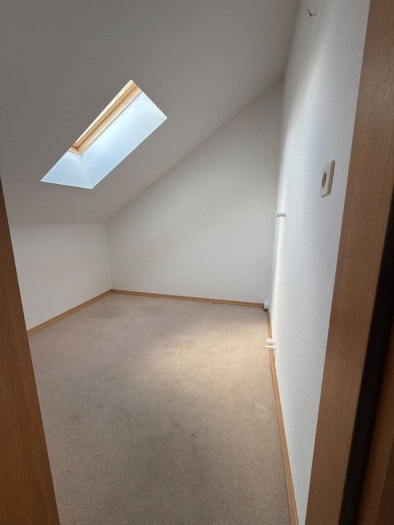 Prodej bytu 3+1 91 m², Meerbusch, Severní Porýní-Vestfálsko Prodej bytu 3+1 91 m², Meerbusch, Severní Porýní-Vestfálsko