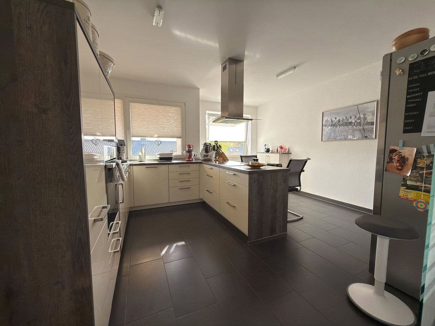 Prodej bytu 3+1 91 m², Meerbusch, Severní Porýní-Vestfálsko Prodej bytu 3+1 91 m², Meerbusch, Severní Porýní-Vestfálsko