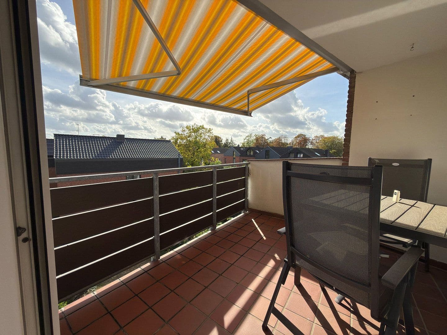 Prodej bytu 3+1 91 m², Meerbusch, Severní Porýní-Vestfálsko Prodej bytu 3+1 91 m², Meerbusch, Severní Porýní-Vestfálsko