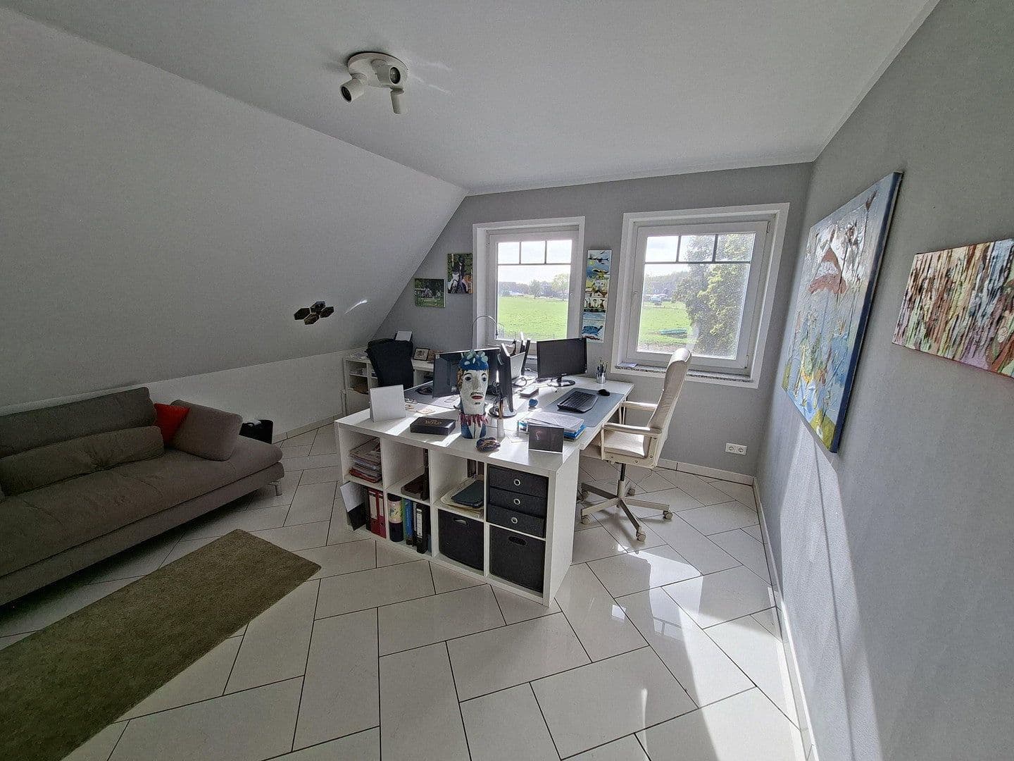 Prodej domu 193 m², pozemek 4.132 m², Drage, Dolní Sasko Prodej domu 193 m², pozemek 4.132 m², Drage, Dolní Sasko