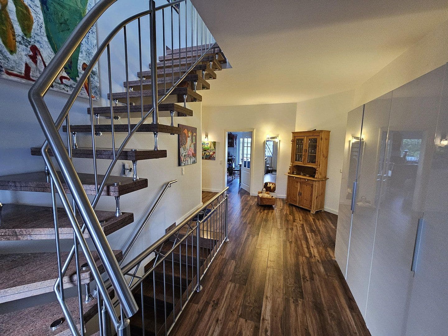 Prodej domu 193 m², pozemek 4.132 m², Drage, Dolní Sasko Prodej domu 193 m², pozemek 4.132 m², Drage, Dolní Sasko