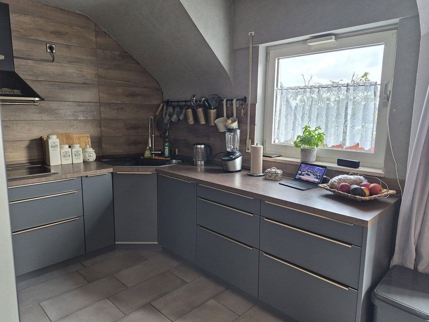 Prodej bytu 5+1 107 m², Euskirchen, Severní Porýní-Vestfálsko Prodej bytu 5+1 107 m², Euskirchen, Severní Porýní-Vestfálsko