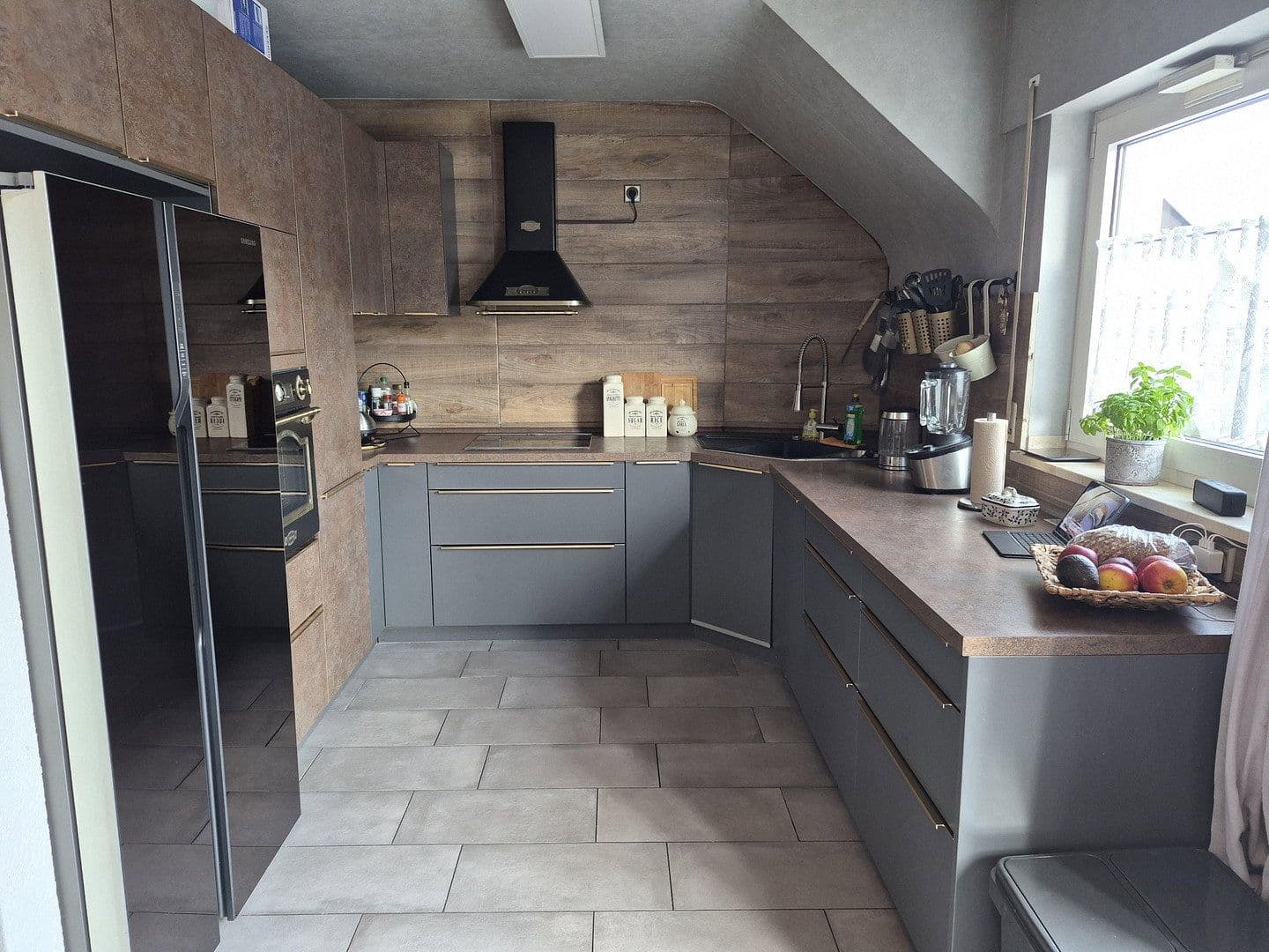 Prodej bytu 5+1 107 m², Euskirchen, Severní Porýní-Vestfálsko Prodej bytu 5+1 107 m², Euskirchen, Severní Porýní-Vestfálsko