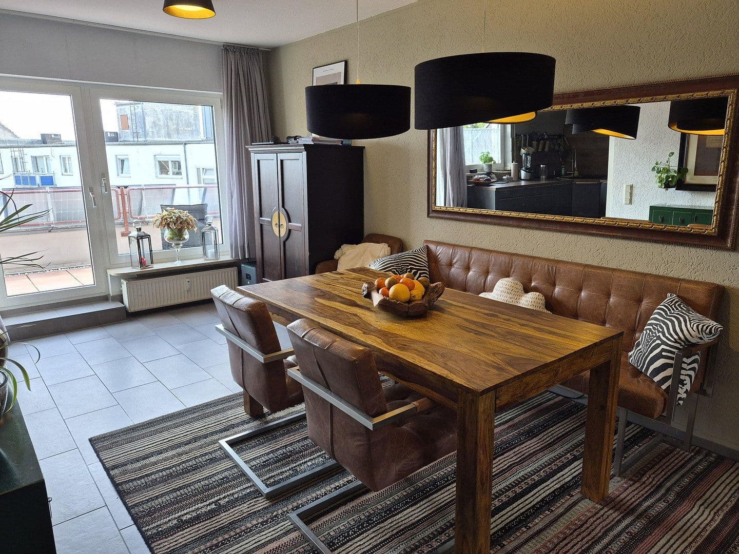 Prodej bytu 5+1 107 m², Euskirchen, Severní Porýní-Vestfálsko Prodej bytu 5+1 107 m², Euskirchen, Severní Porýní-Vestfálsko
