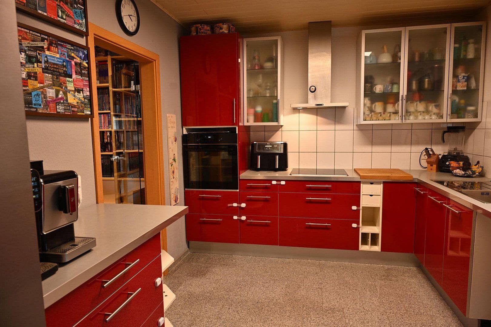 Prodej domu 92 m², pozemek 228 m², Sudetenstraße 9, Stutensee, Bádensko-Württembersko Prodej domu 92 m², pozemek 228 m², Sudetenstraße 9, Stutensee, Bádensko-Württembersko
