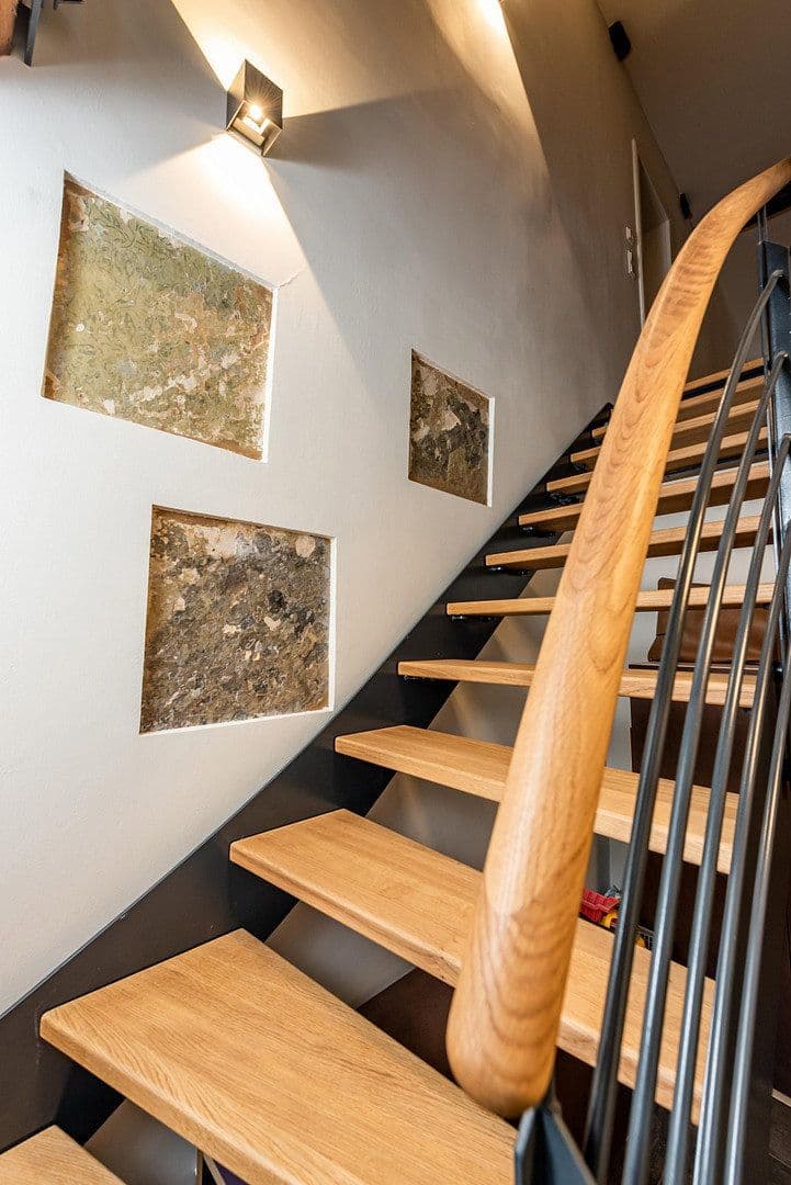 Pronájem bytu 3+kk 127 m², Amtsgasse 6, Östringen, Bádensko-Württembersko Pronájem bytu 3+kk 127 m², Amtsgasse 6, Östringen, Bádensko-Württembersko