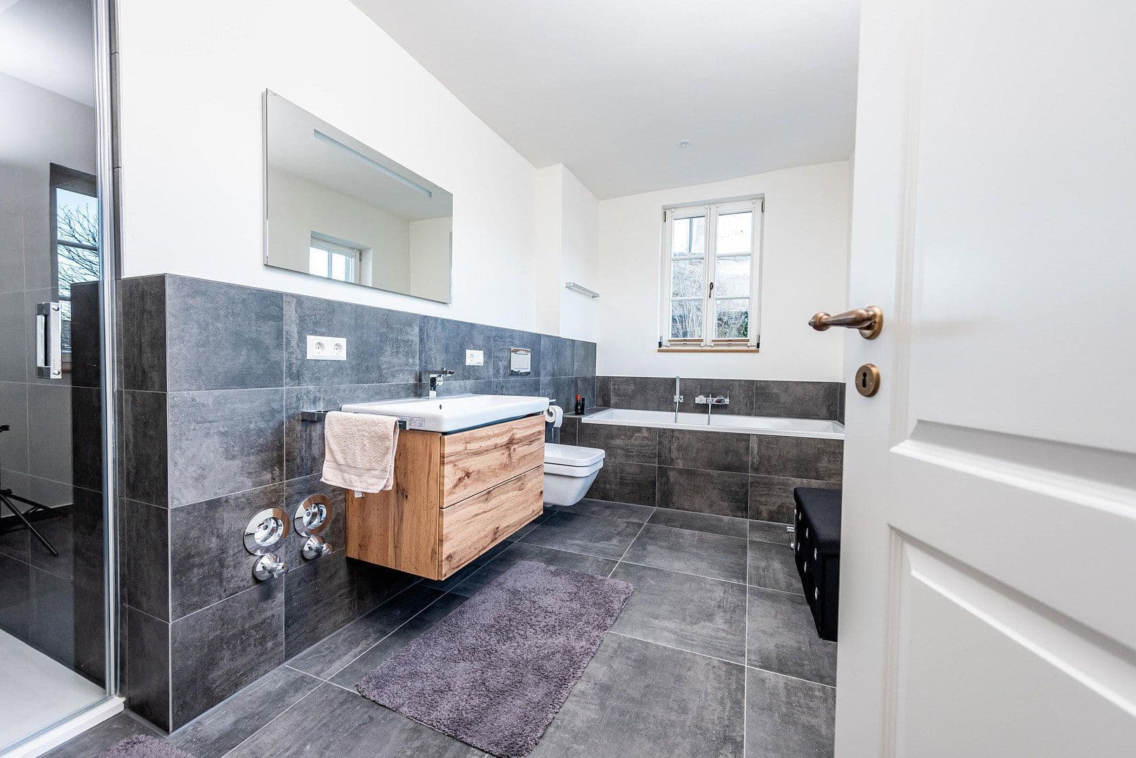 Pronájem bytu 3+kk 127 m², Amtsgasse 6, Östringen, Bádensko-Württembersko Pronájem bytu 3+kk 127 m², Amtsgasse 6, Östringen, Bádensko-Württembersko