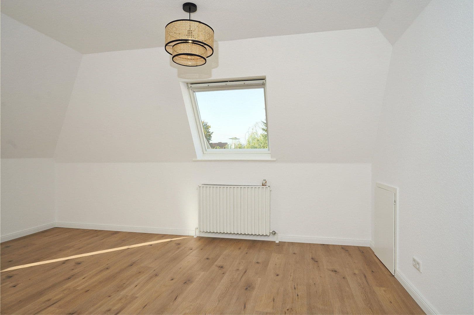 Prodej domu 149 m², pozemek 417 m², Achim, Dolní Sasko Prodej domu 149 m², pozemek 417 m², Achim, Dolní Sasko