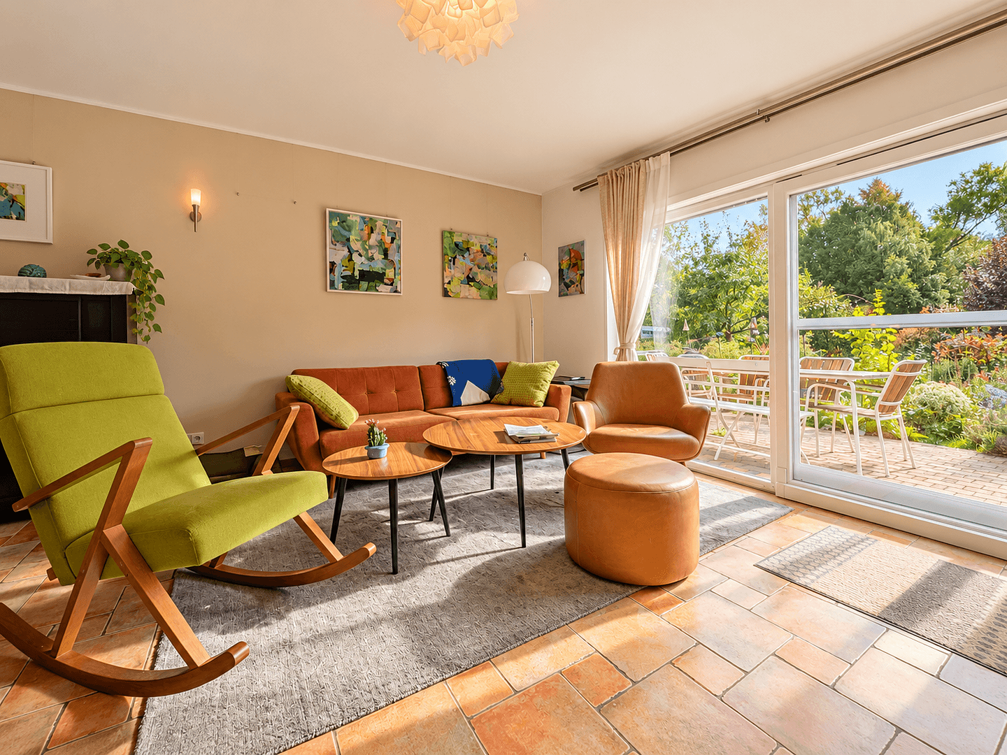 Prodej domu 140 m², pozemek 408 m², Dorfstr. 11j, Hennigsdorf, Braniborsko Prodej domu 140 m², pozemek 408 m², Dorfstr. 11j, Hennigsdorf, Braniborsko