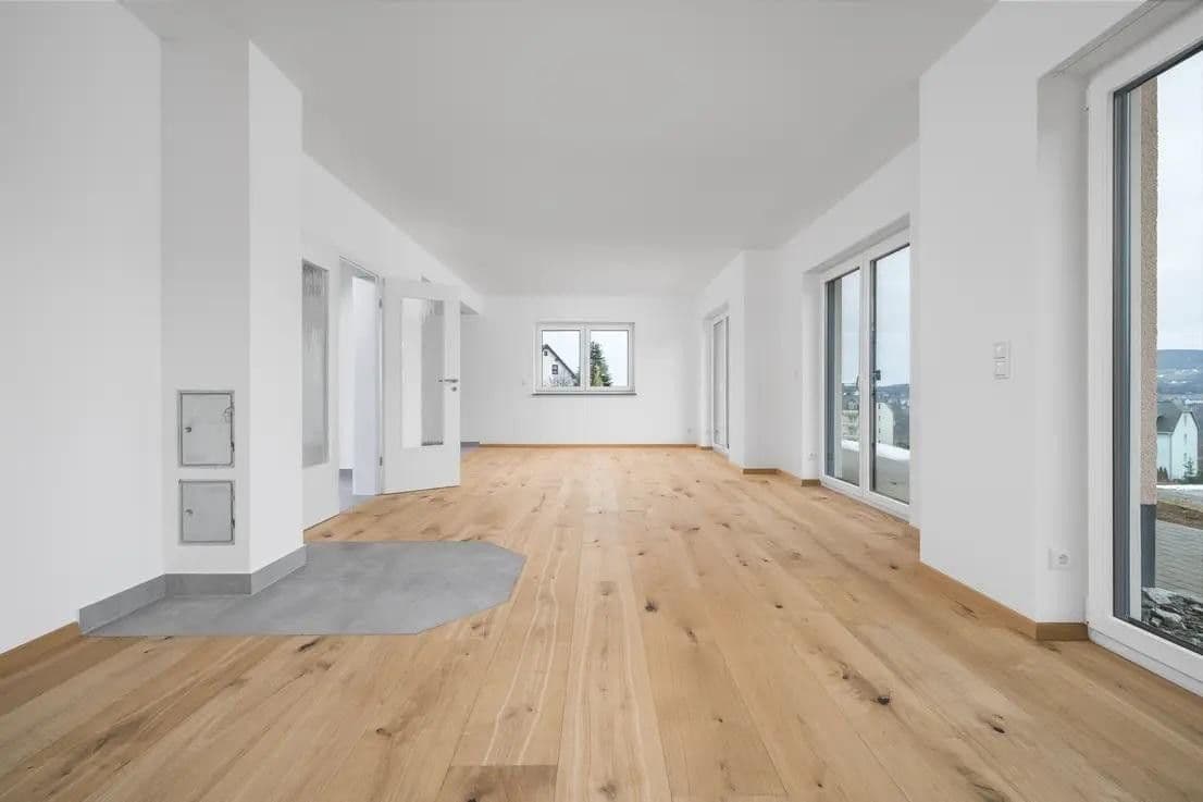 Prodej domu 125 m², pozemek 426 m², Nickelweg 19, Annaberg-Buchholz, Sasko Prodej domu 125 m², pozemek 426 m², Nickelweg 19, Annaberg-Buchholz, Sasko