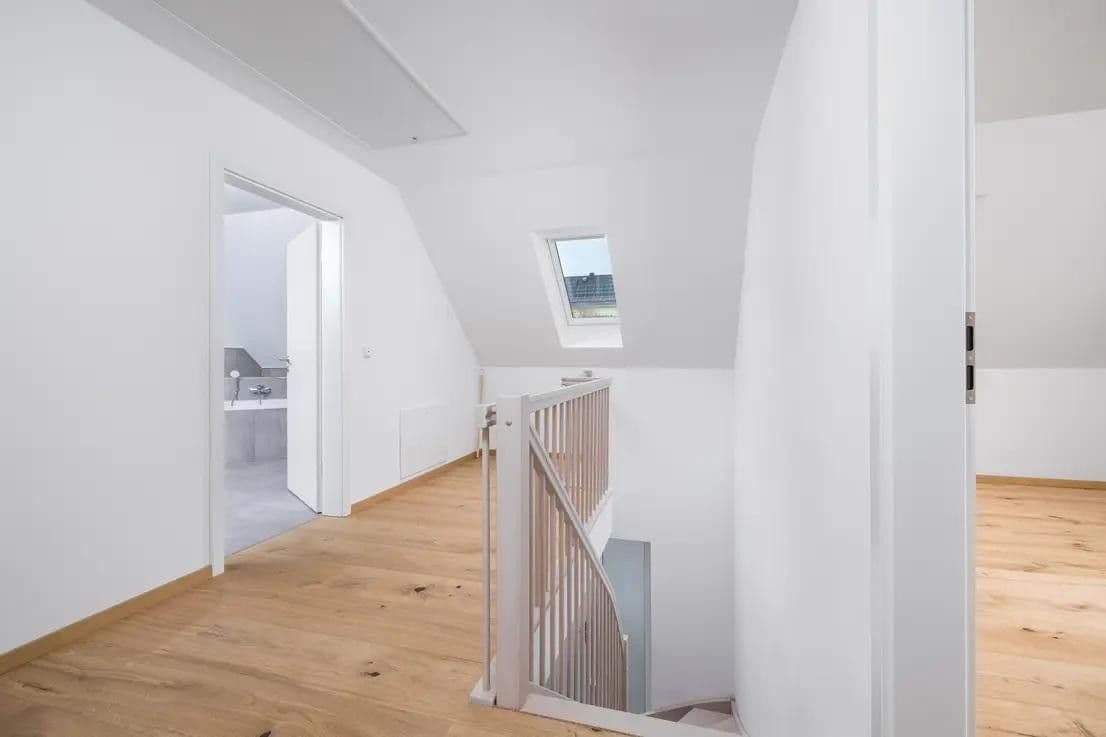 Prodej domu 125 m², pozemek 426 m², Nickelweg 19, Annaberg-Buchholz, Sasko Prodej domu 125 m², pozemek 426 m², Nickelweg 19, Annaberg-Buchholz, Sasko