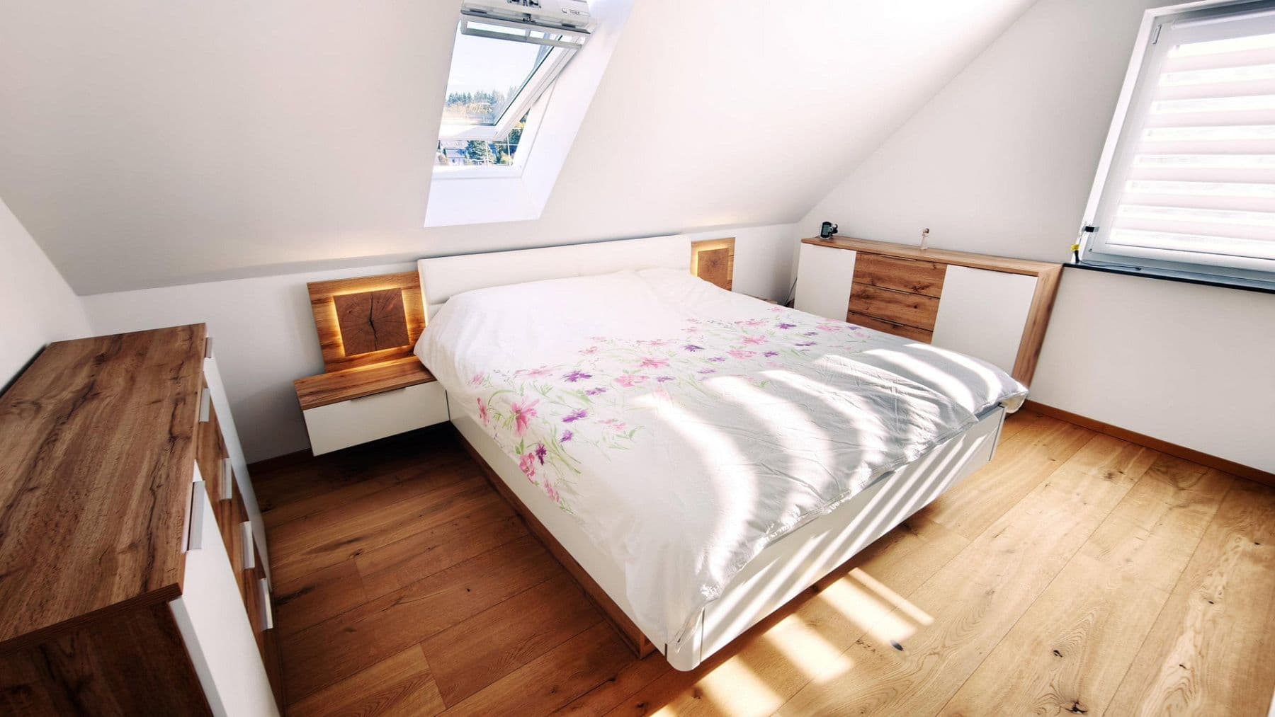 Prodej domu 125 m², pozemek 426 m², Nickelweg 19, Annaberg-Buchholz, Sasko Prodej domu 125 m², pozemek 426 m², Nickelweg 19, Annaberg-Buchholz, Sasko