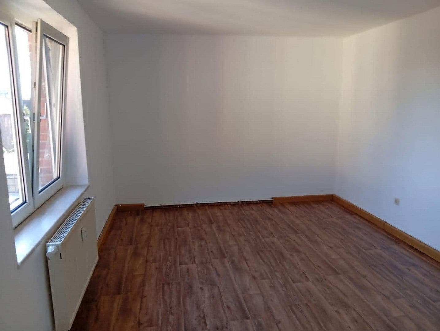 Pronájem bytu 3+1 80 m², Wilhelm-Liebknecht-Str. 6, Meziboř, Sasko-Anhaltsko Pronájem bytu 3+1 80 m², Wilhelm-Liebknecht-Str. 6, Meziboř, Sasko-Anhaltsko