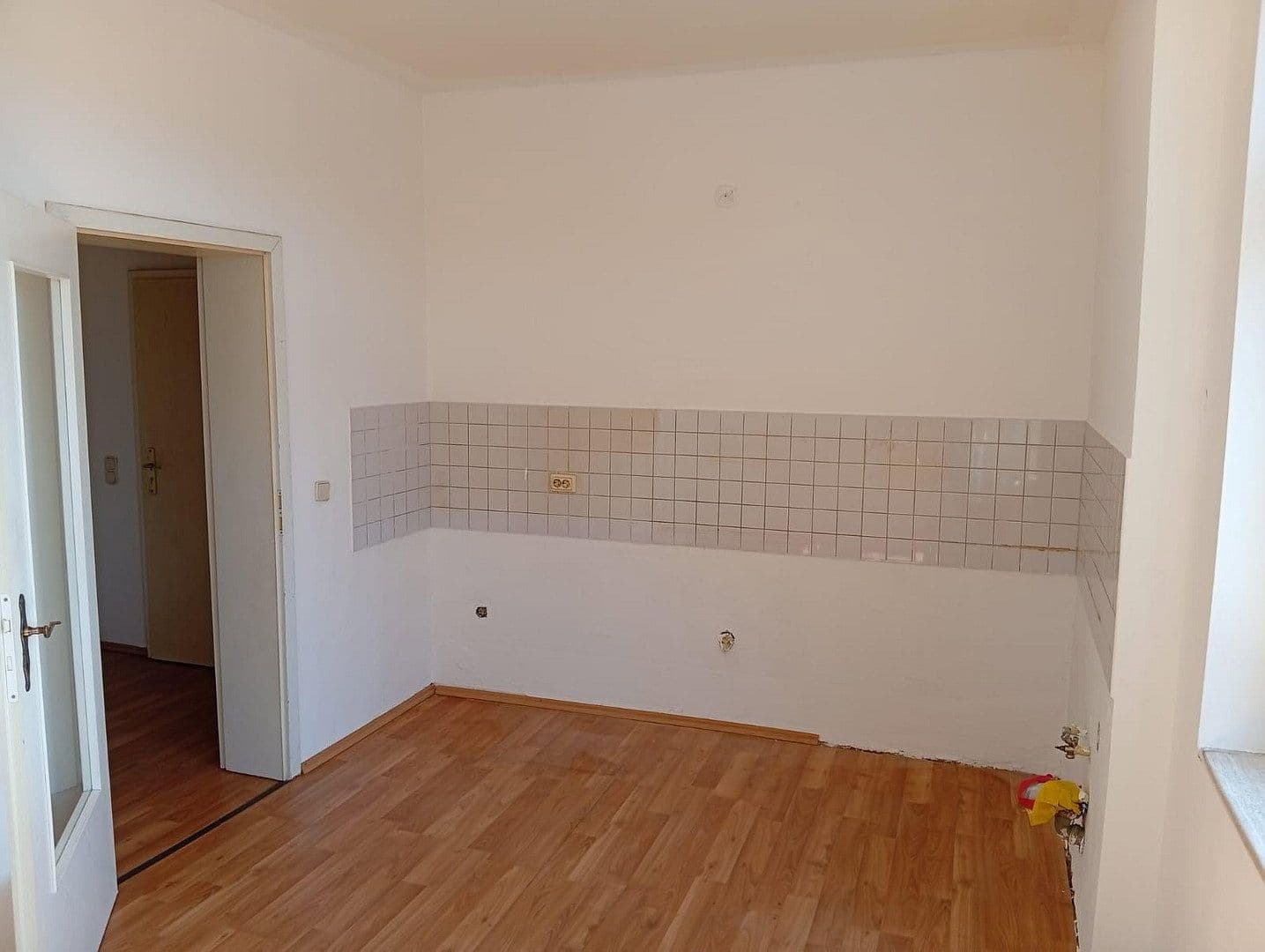 Pronájem bytu 3+1 80 m², Wilhelm-Liebknecht-Str. 6, Meziboř, Sasko-Anhaltsko Pronájem bytu 3+1 80 m², Wilhelm-Liebknecht-Str. 6, Meziboř, Sasko-Anhaltsko