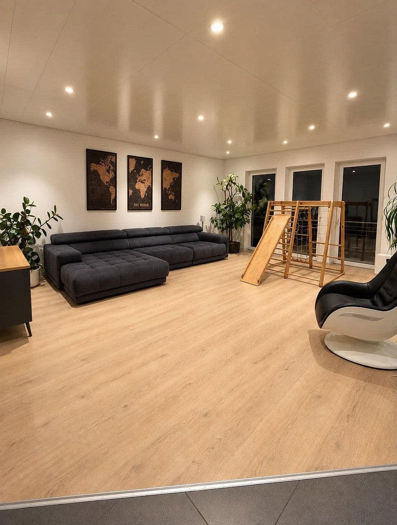 Pronájem bytu 4+1 130 m², Erlangen, Bavorsko Pronájem bytu 4+1 130 m², Erlangen, Bavorsko
