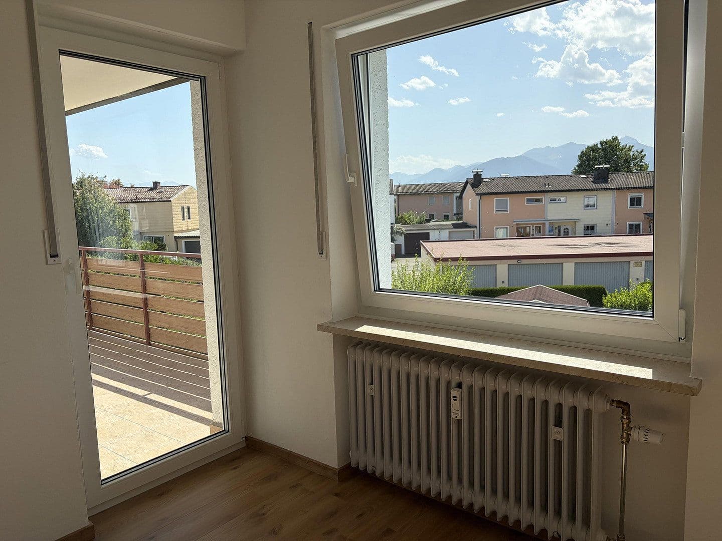 Pronájem bytu 3+1 90 m², Schwarzenbergstrasse 13, Rosenheim/ Pang, Bavorsko Pronájem bytu 3+1 90 m², Schwarzenbergstrasse 13, Rosenheim/ Pang, Bavorsko