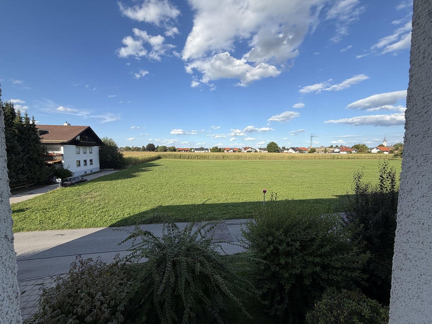 Pronájem bytu 3+1 90 m², Schwarzenbergstrasse 13, Rosenheim/ Pang, Bavorsko Pronájem bytu 3+1 90 m², Schwarzenbergstrasse 13, Rosenheim/ Pang, Bavorsko