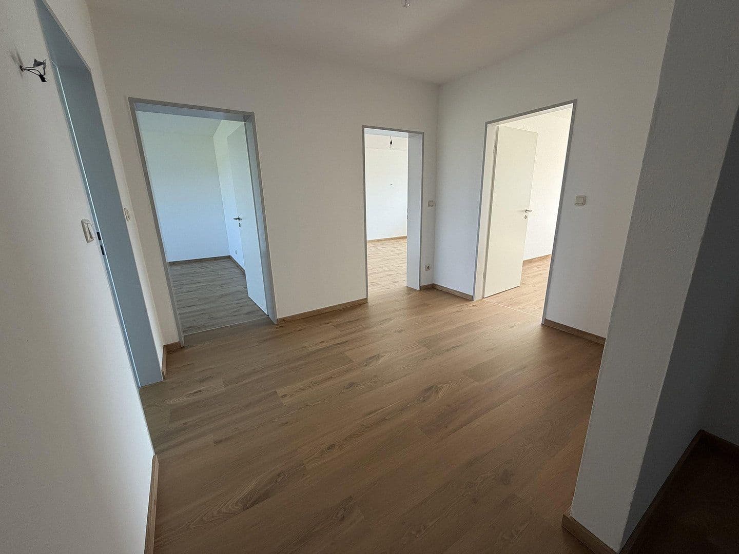 Pronájem bytu 3+1 90 m², Schwarzenbergstrasse 13, Rosenheim/ Pang, Bavorsko Pronájem bytu 3+1 90 m², Schwarzenbergstrasse 13, Rosenheim/ Pang, Bavorsko
