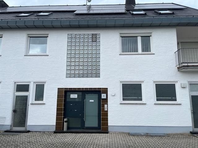 Pronájem bytu 4+1 85 m², Vallendar, Porýní-Falc Pronájem bytu 4+1 85 m², Vallendar, Porýní-Falc