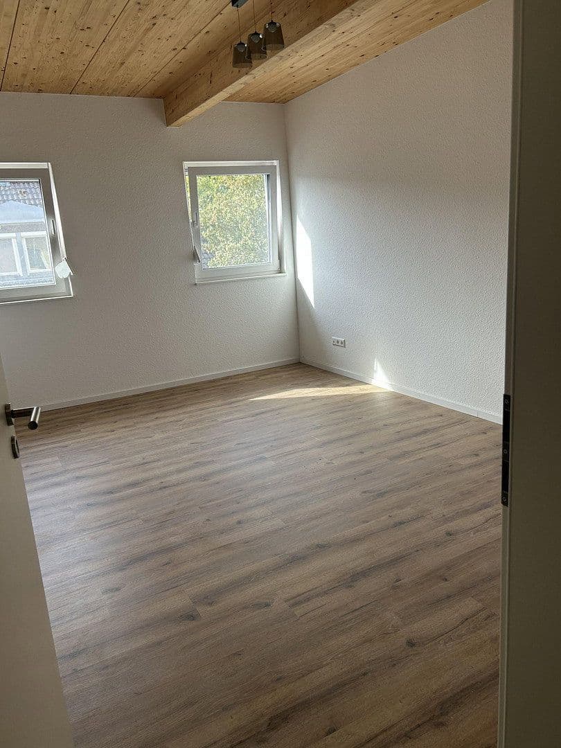 Pronájem bytu 15 m², Karlsruhe, Bádensko-Württembersko Pronájem bytu 15 m², Karlsruhe, Bádensko-Württembersko