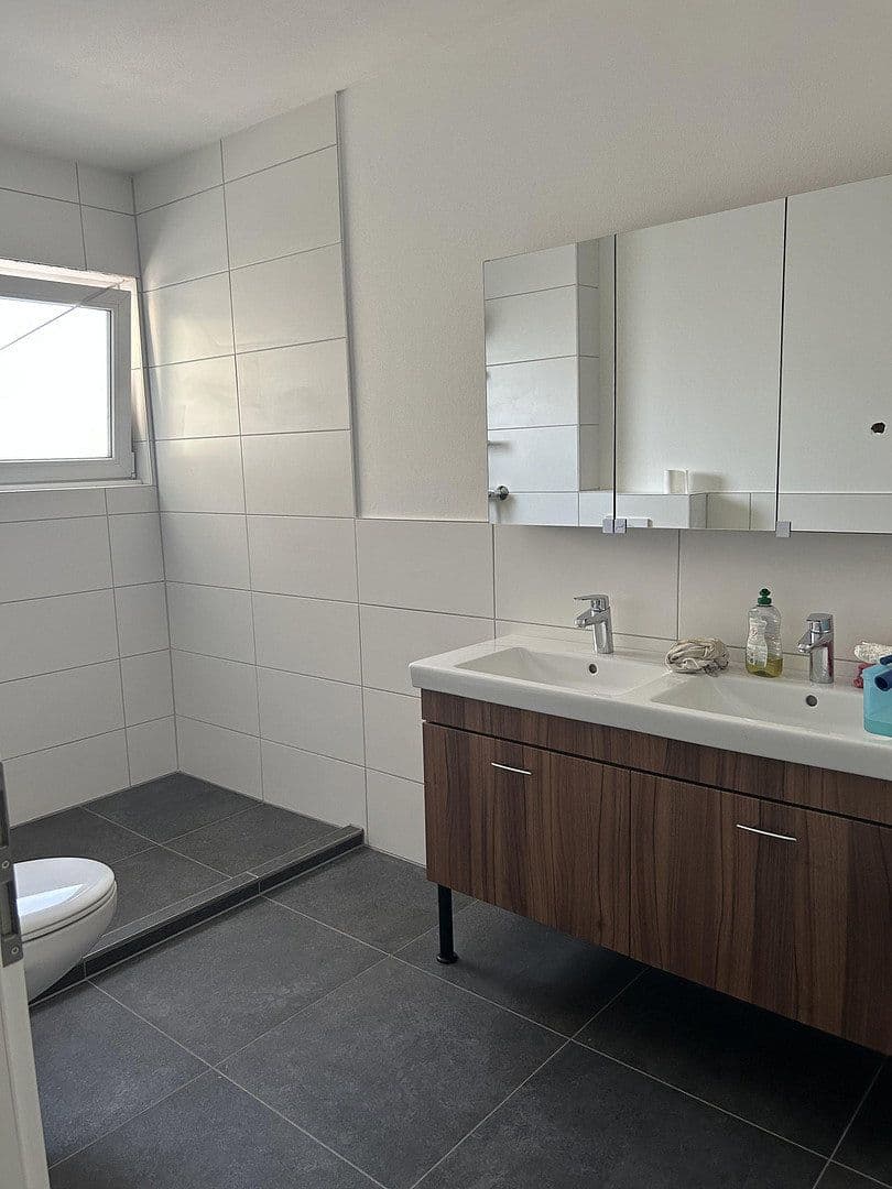 Pronájem bytu 15 m², Karlsruhe, Bádensko-Württembersko Pronájem bytu 15 m², Karlsruhe, Bádensko-Württembersko