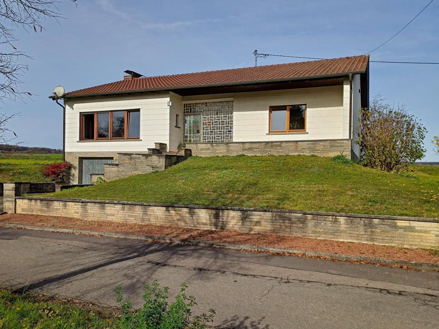 Prodej domu 156 m², pozemek 1.036 m², Gersheim, Země Sársko Prodej domu 156 m², pozemek 1.036 m², Gersheim, Země Sársko