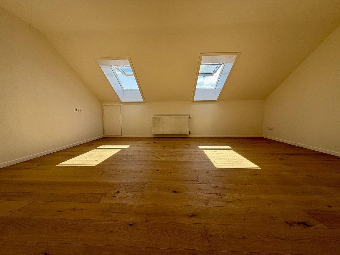 Prodej bytu 3+1 73 m², Am Lielach 10, Nagold, Bádensko-Württembersko Prodej bytu 3+1 73 m², Am Lielach 10, Nagold, Bádensko-Württembersko