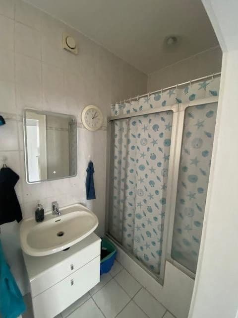 Prodej domu 140 m², pozemek 797 m², Lindenstraße 15, Hohenstein, Hessen Prodej domu 140 m², pozemek 797 m², Lindenstraße 15, Hohenstein, Hessen