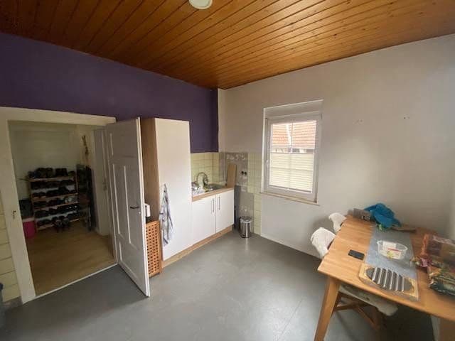 Prodej domu 140 m², pozemek 797 m², Lindenstraße 15, Hohenstein, Hessen Prodej domu 140 m², pozemek 797 m², Lindenstraße 15, Hohenstein, Hessen
