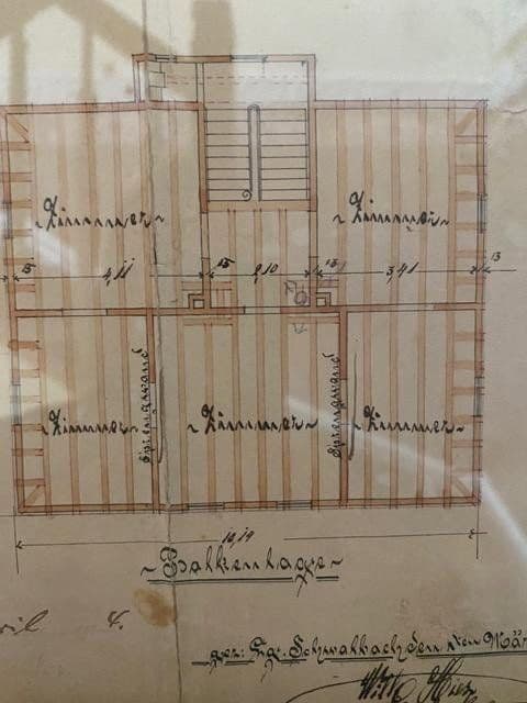 Prodej domu 140 m², pozemek 797 m², Lindenstraße 15, Hohenstein, Hessen Prodej domu 140 m², pozemek 797 m², Lindenstraße 15, Hohenstein, Hessen