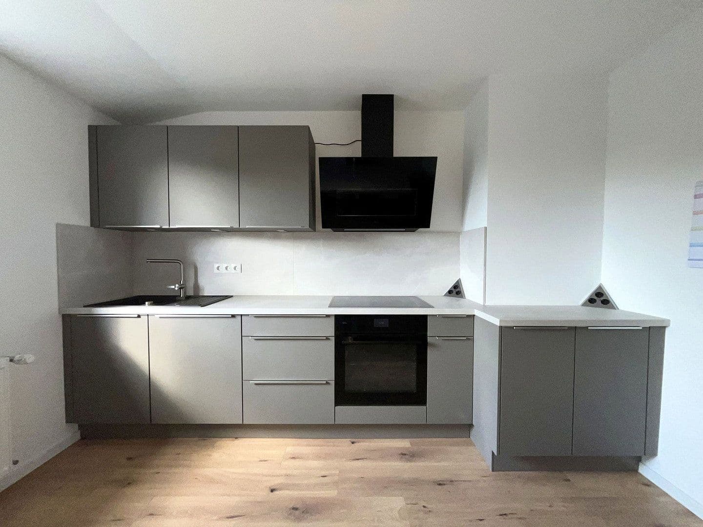 Pronájem bytu 4+1 87 m², Plutostr. 128, Herne, Severní Porýní-Vestfálsko Pronájem bytu 4+1 87 m², Plutostr. 128, Herne, Severní Porýní-Vestfálsko